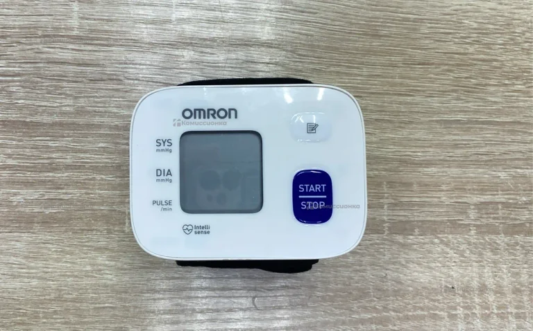 Тонометр Omron RS1