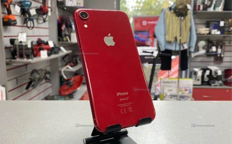 Apple iPhone XR 64ГБ
