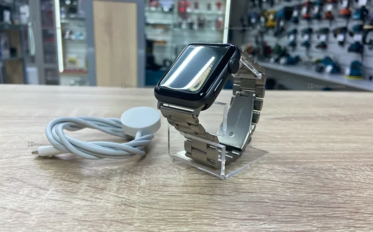 Часы  Apple Watch 3 42mm