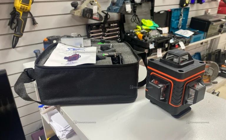 Лазерный уровень Hilda 4D 16 lines