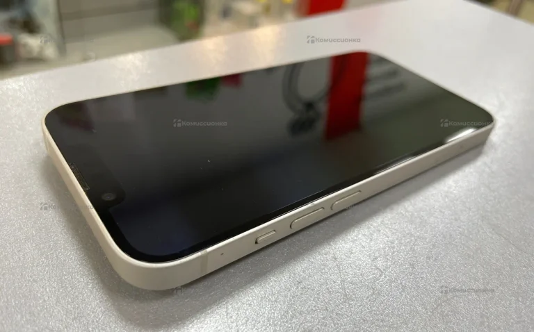 Apple iPhone 14 128 ГБ.