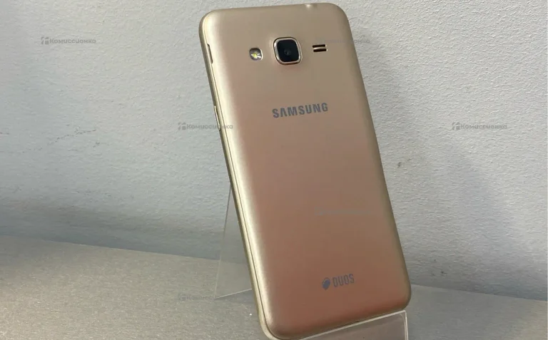 Samsung Galaxy J3 (2016) 1.5/8 ГБ