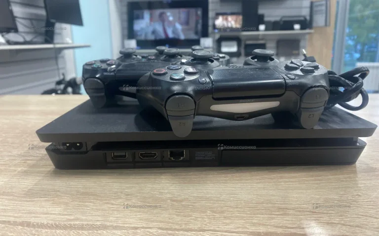 Приставка SONY Playstation 4 slim 500gb.