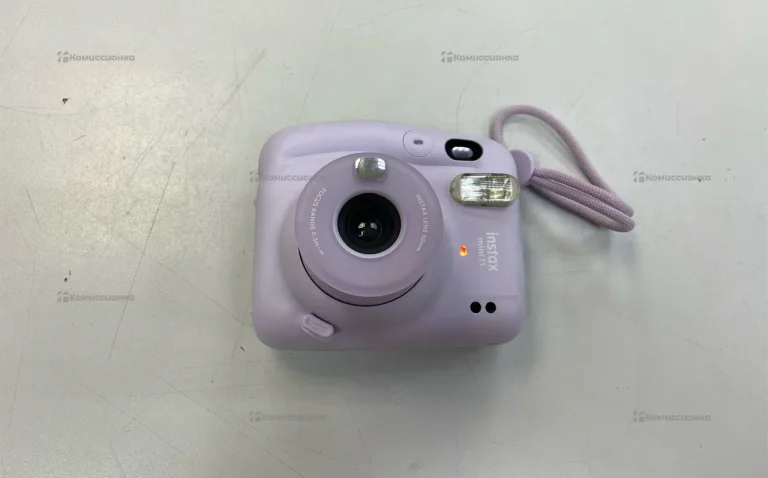 Фотоаппарат instax mini 11