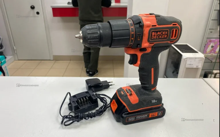 аккумуляторный шуруповерт black decker 18v