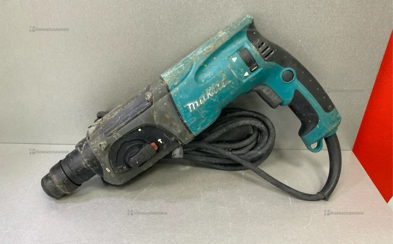 Перфоратор makita HR2470