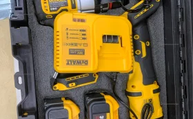 Купить набор инструмента 2/1 dewalt б/у , в Нижнекамск Цена:5490рублей