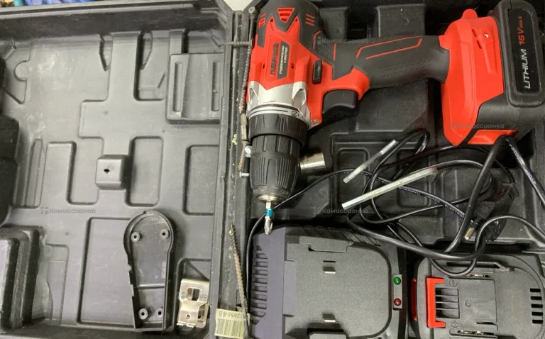 Аккумуляторная дрель-шуруповерт Парма ДША-02-1521/