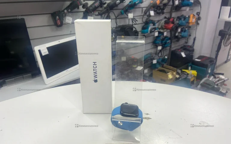 Часы Apple Watch SE (2Gen) 40mm