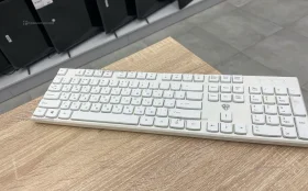 Купить Клавиатура  белая б/у , в Краснодар Цена:490рублей