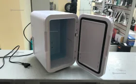 Купить Минихолодильник Valben б/у , в Энгельс Цена:1900рублей