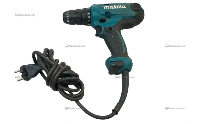 Сетевая дрель-шуруповерт Makita DF0300