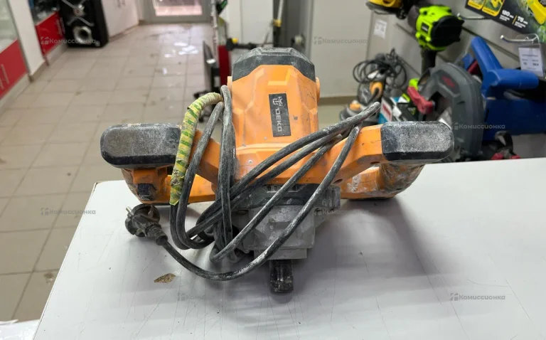 Миксер строительный сетевой Deko DKM1700