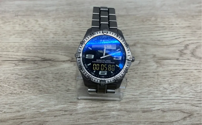 Часы  Breitling Aerospace