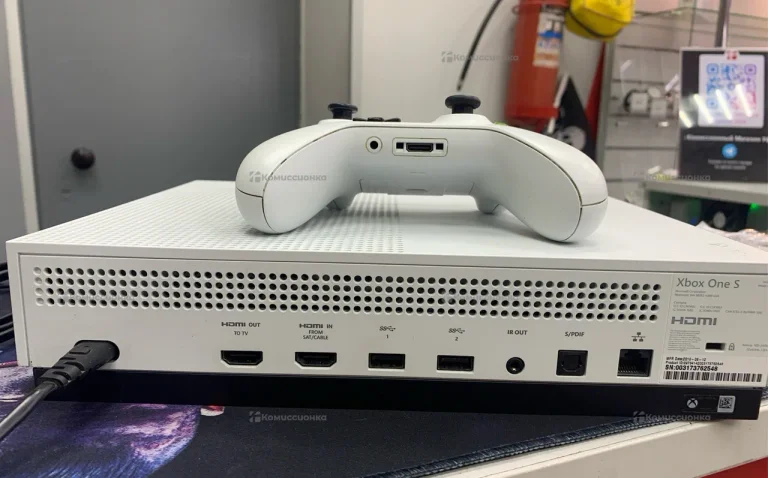 Приставка Xbox one s 2tb.