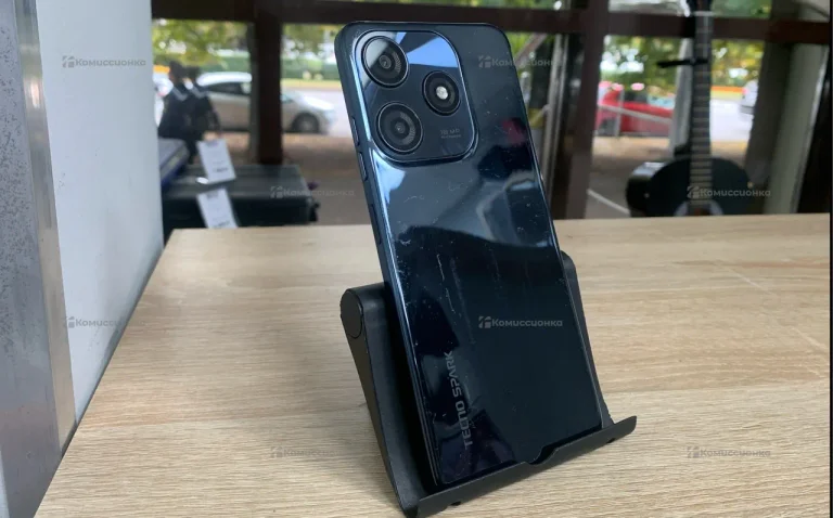 Tecno Spark 10C 4/128 ГБ