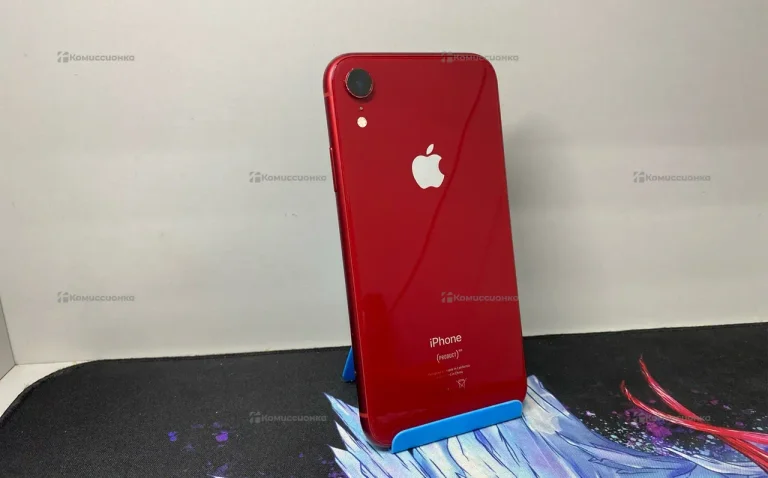 Телефон Apple iPhone XR 3/64 ГБ
