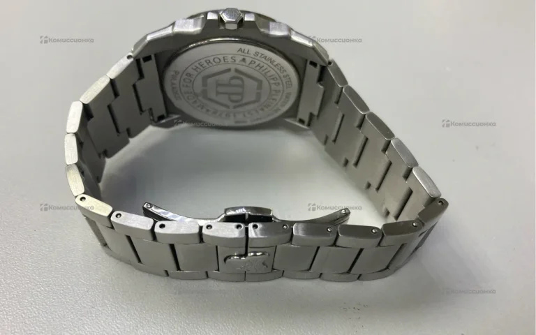 Часы  Philipp Plein