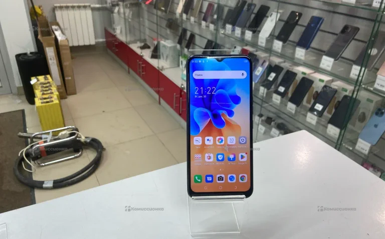 Tecno Spark 7 4/64 ГБ