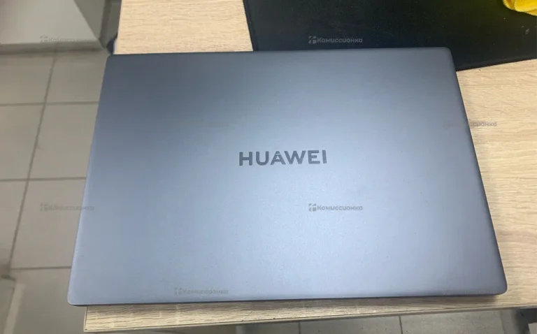 Ноутбук  HUAWEI Intel Core i3-1215U