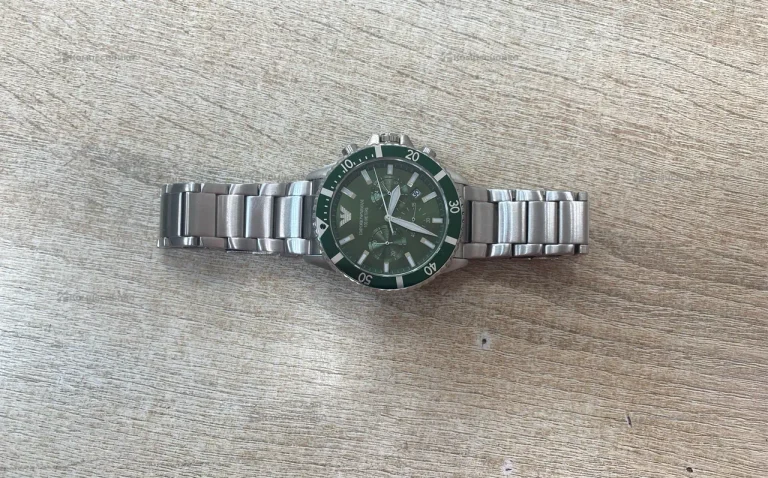 Часы  Armani