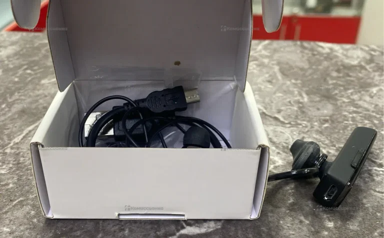 Гарнитура беспроводная автомобильная новая