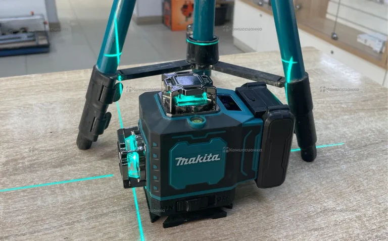 Лазерный уровень Makita реплика