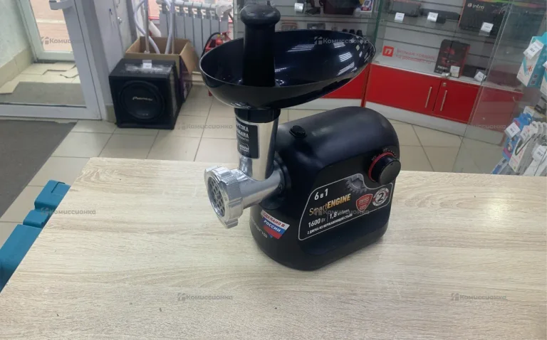 Мясорубка Polaris PMG 1875