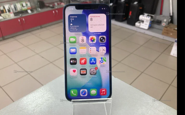 Apple iPhone 11 4/64 ГБ