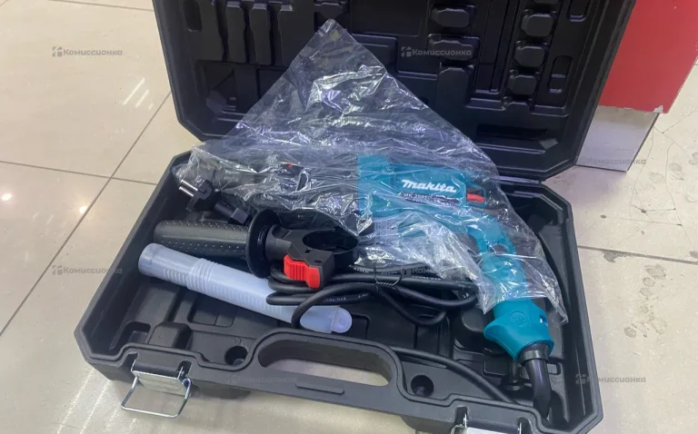 перфоратор MAKITA 2470 сетевой реп