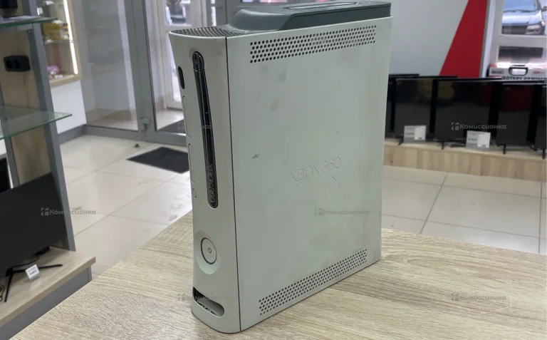 Приставка Xbox 360