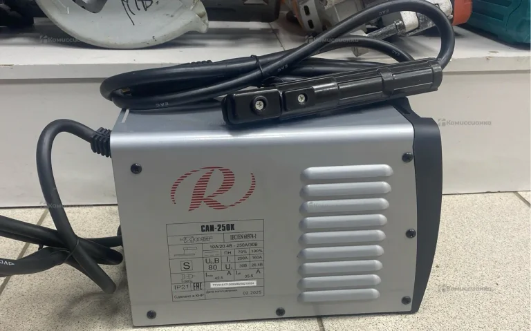 Сварочный аппарат Ресанта Саи 250к