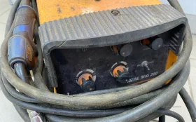 Real MIG 200 (n24002N)