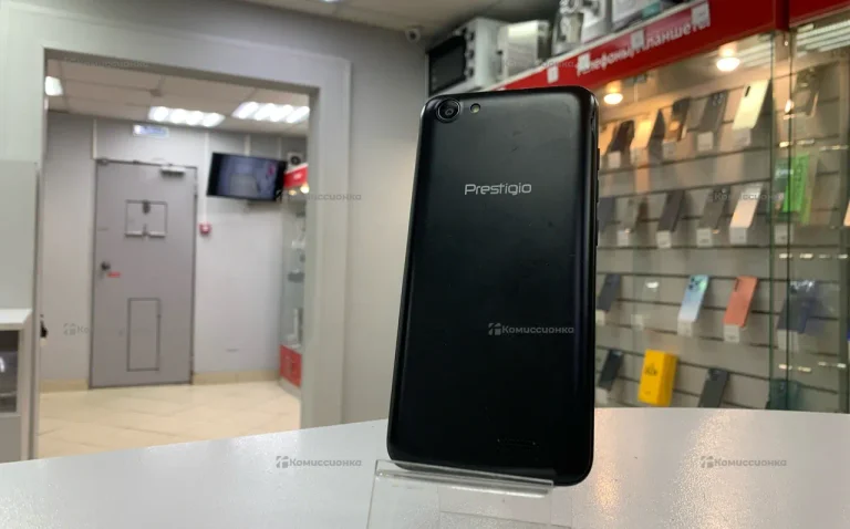Prestigio MultiPhone 5451 Duo 0/4 ГБ