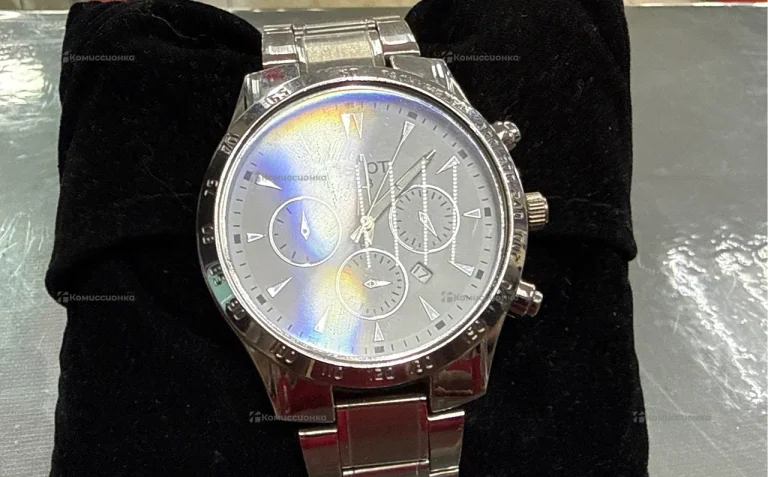 Часы  tissot 1853