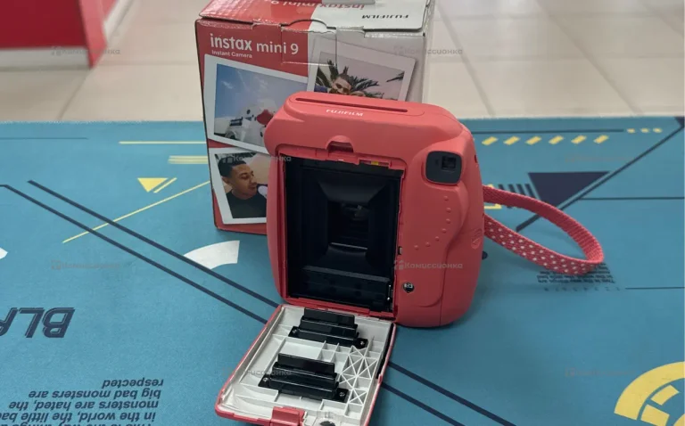 Фотоаппарат Instax mini 9