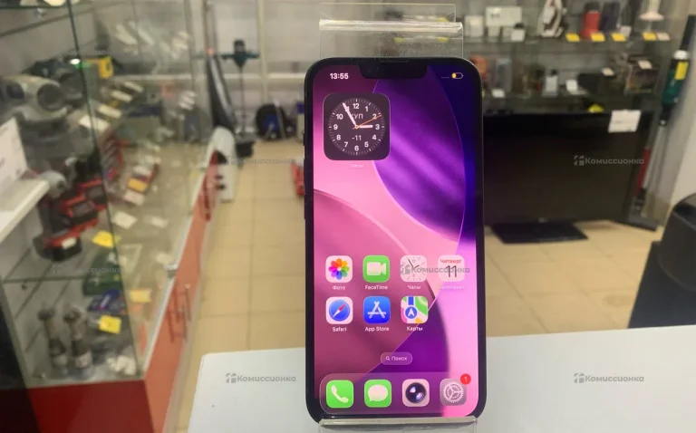 Apple iPhone 13 4/256 ГБ