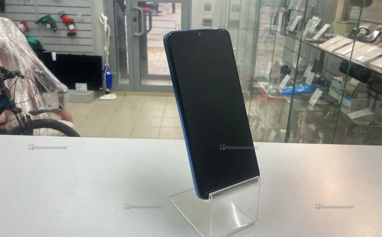 Tecno Spark 10C 4/64 ГБ
