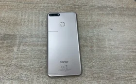 Honor 7C 3/32 ГБ