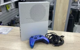 Приставка Xbox one s 1tb.