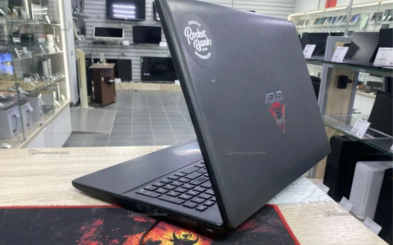Ноутбук Asus F552C
