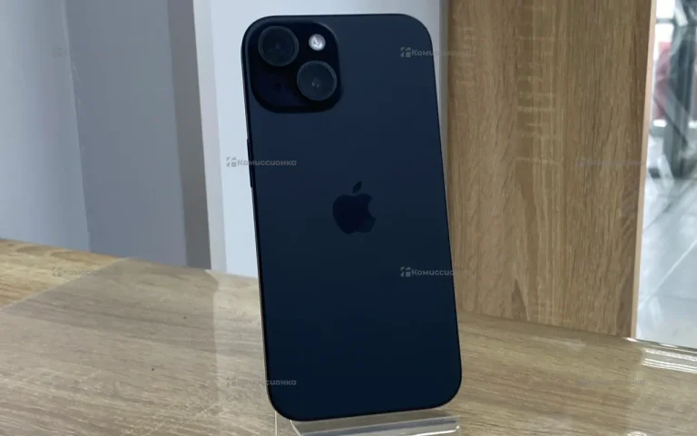 Apple iPhone 15 6/256 ГБ