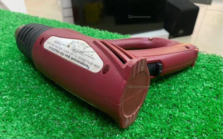 Бытовой строительный фен RedVerg RD-HG200/4