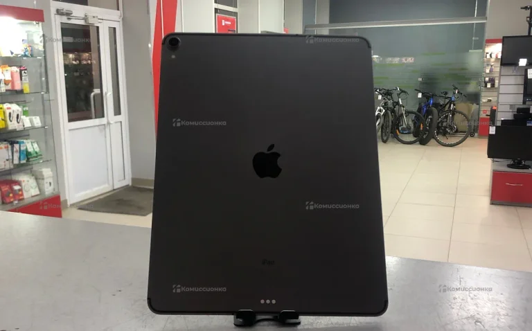 Планшет Apple iPad  Pro 12.9 LTE 256 gb