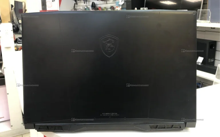 Ноутбук  MSI Katana 17 B12U