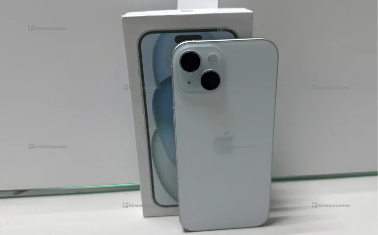 Apple iPhone 15 6/256 ГБ