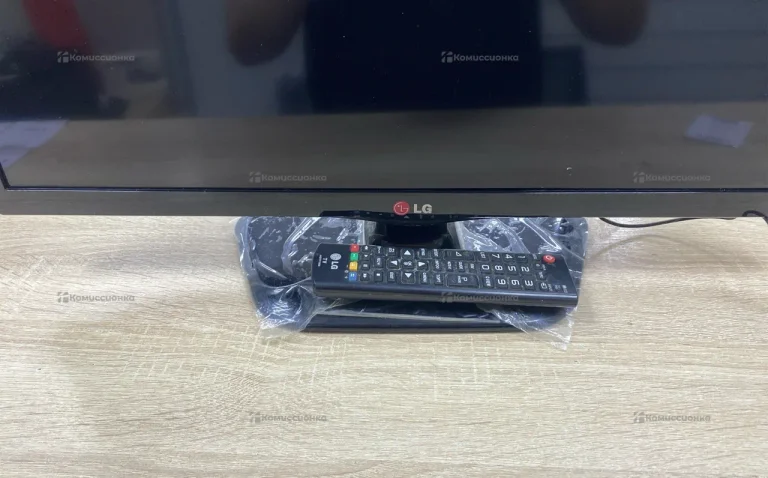 Телевизор LG• 24MT