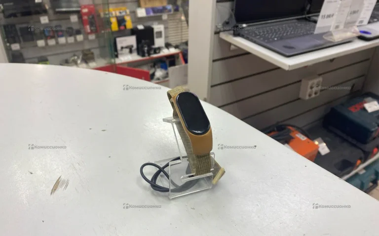 Часы  mi band