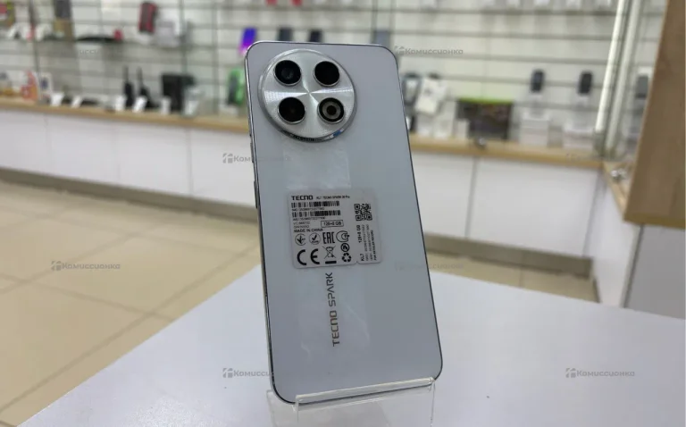 Tecno Spark 30 Pro 8/128 ГБ