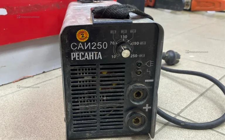 Сварочный аппарат Ресанта САИ 250А